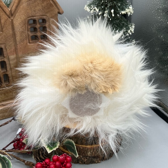 Gnome Tomte Nordic Folklore Mystical Sheepskin Rabbit Fur Wool Figurine - Picture 5 of 5